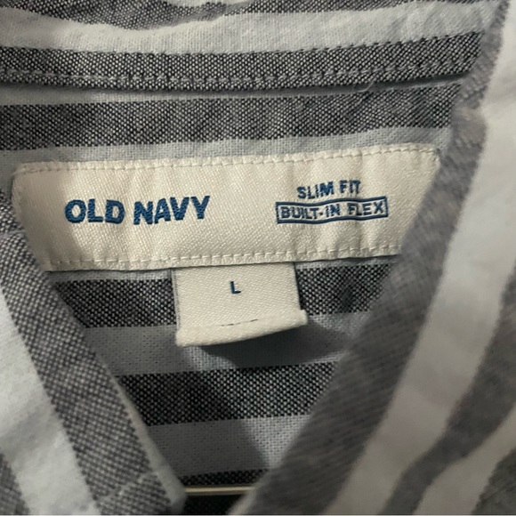 Men’s short sleeve slim fit button down - Picture 3 of 3